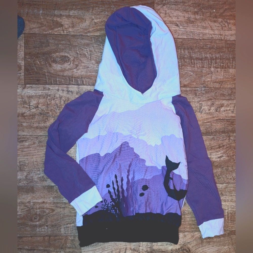Balaviti designs bamboo purple mermaid hoodie size 2-3 in EUC